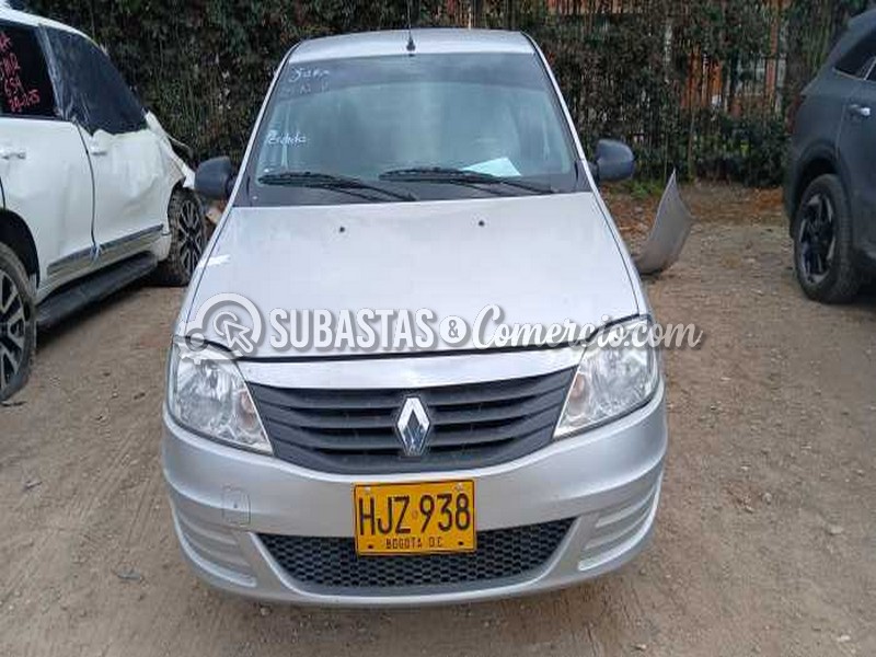 Salvamento Renault Logan expression 2014 - 938 - Mosquera